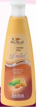 BIOFRESH ТОАЛЕТНО МЛЯКО БАДЕМ 200МЛ./КАФЯВО/